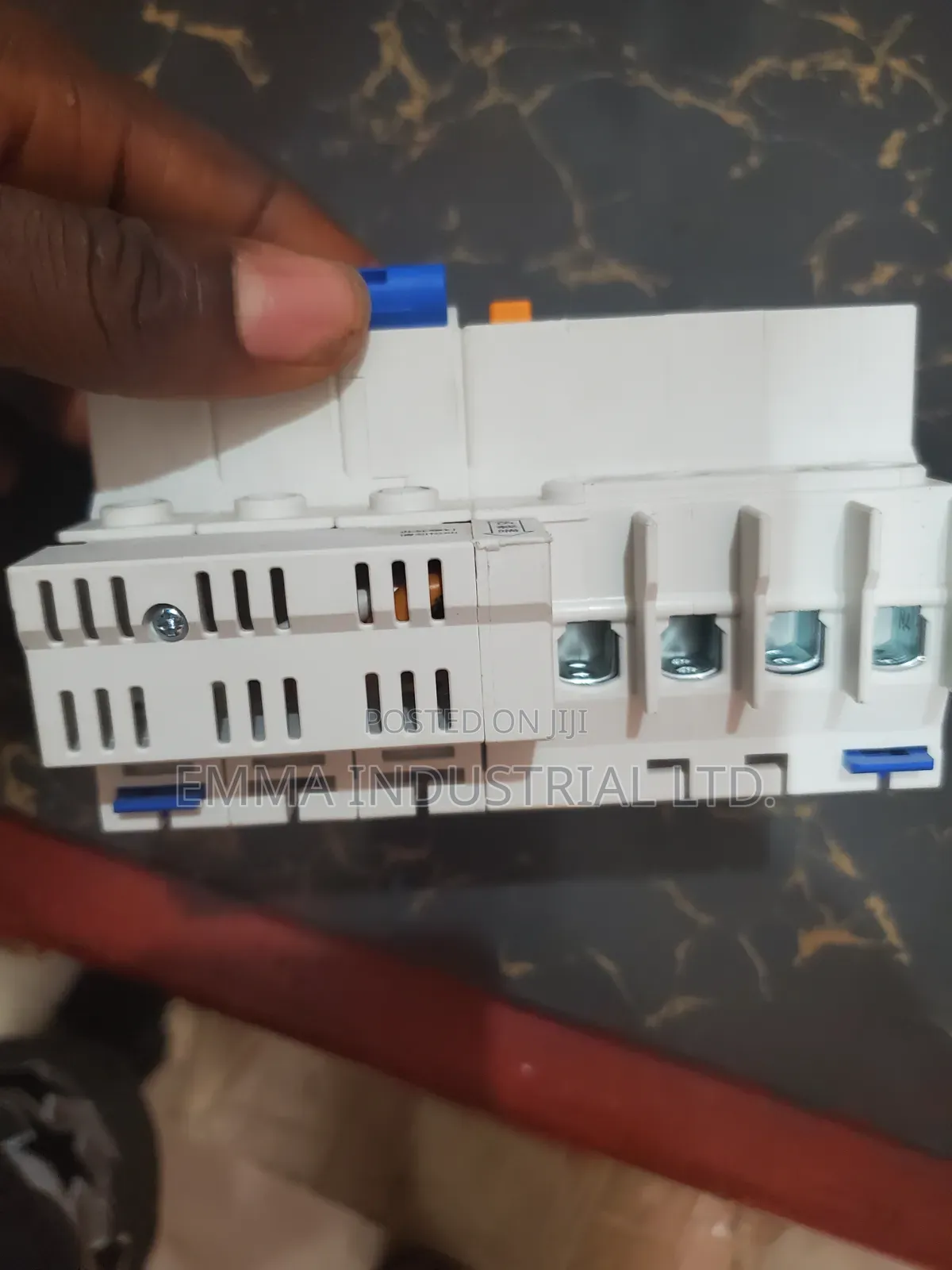 Chint Nxble-63 Residual Current Circuit Breaker With Over-Current