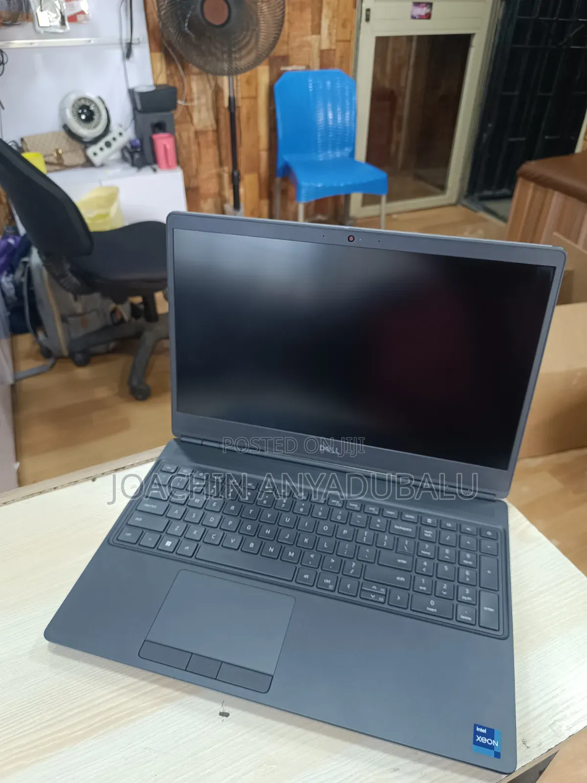 Laptop Dell Precision 7560 32GB Intel Xeon SSD 1T