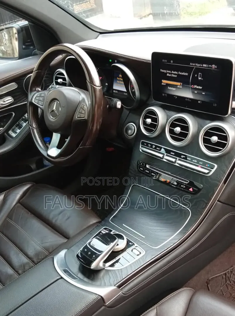 Mercedes-Benz GLC-Class 2016 Black