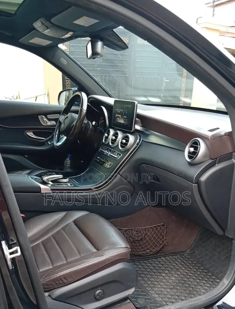 Mercedes-Benz GLC-Class 2016 Black