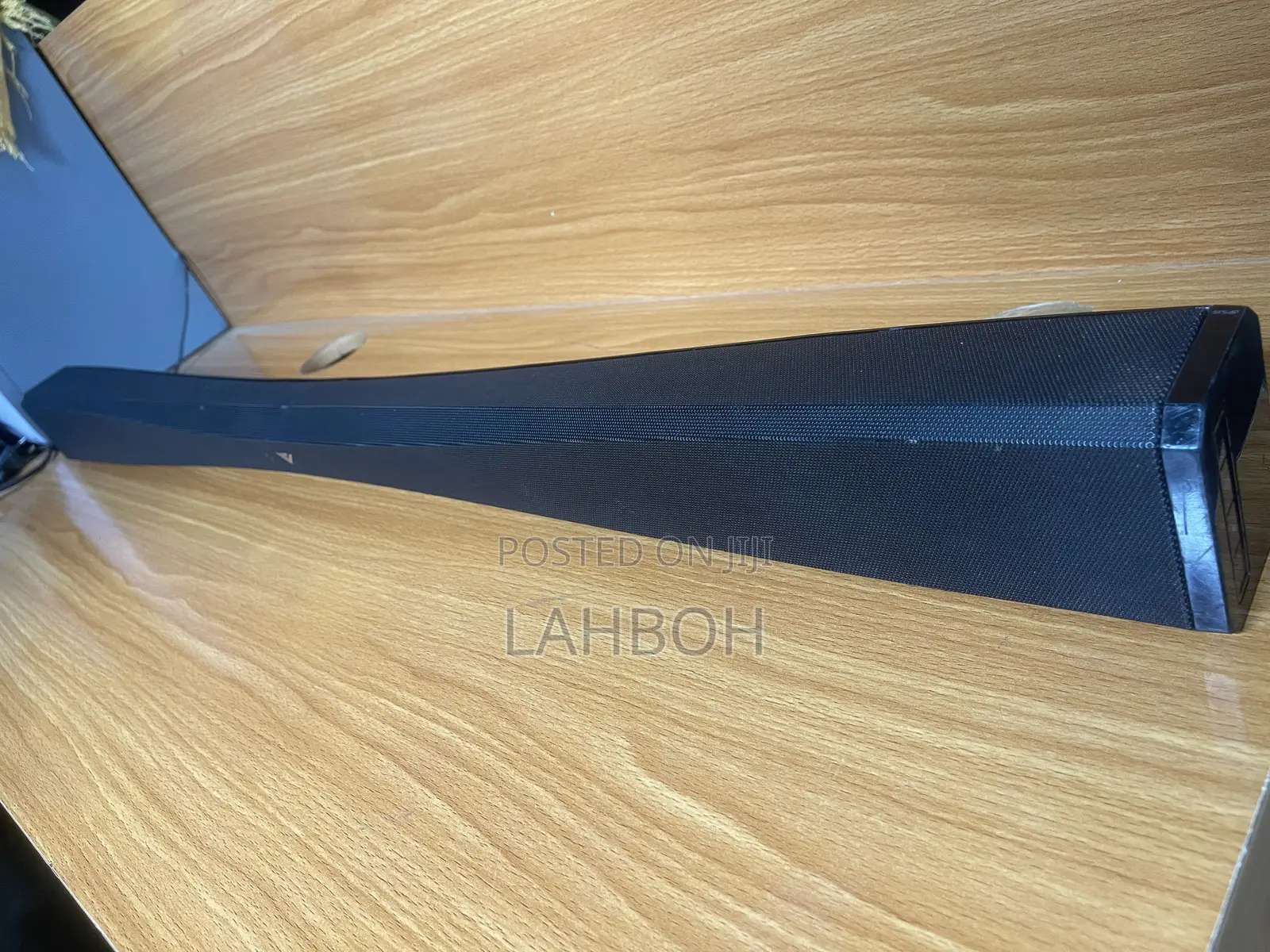Vizio Curve Sound Bar