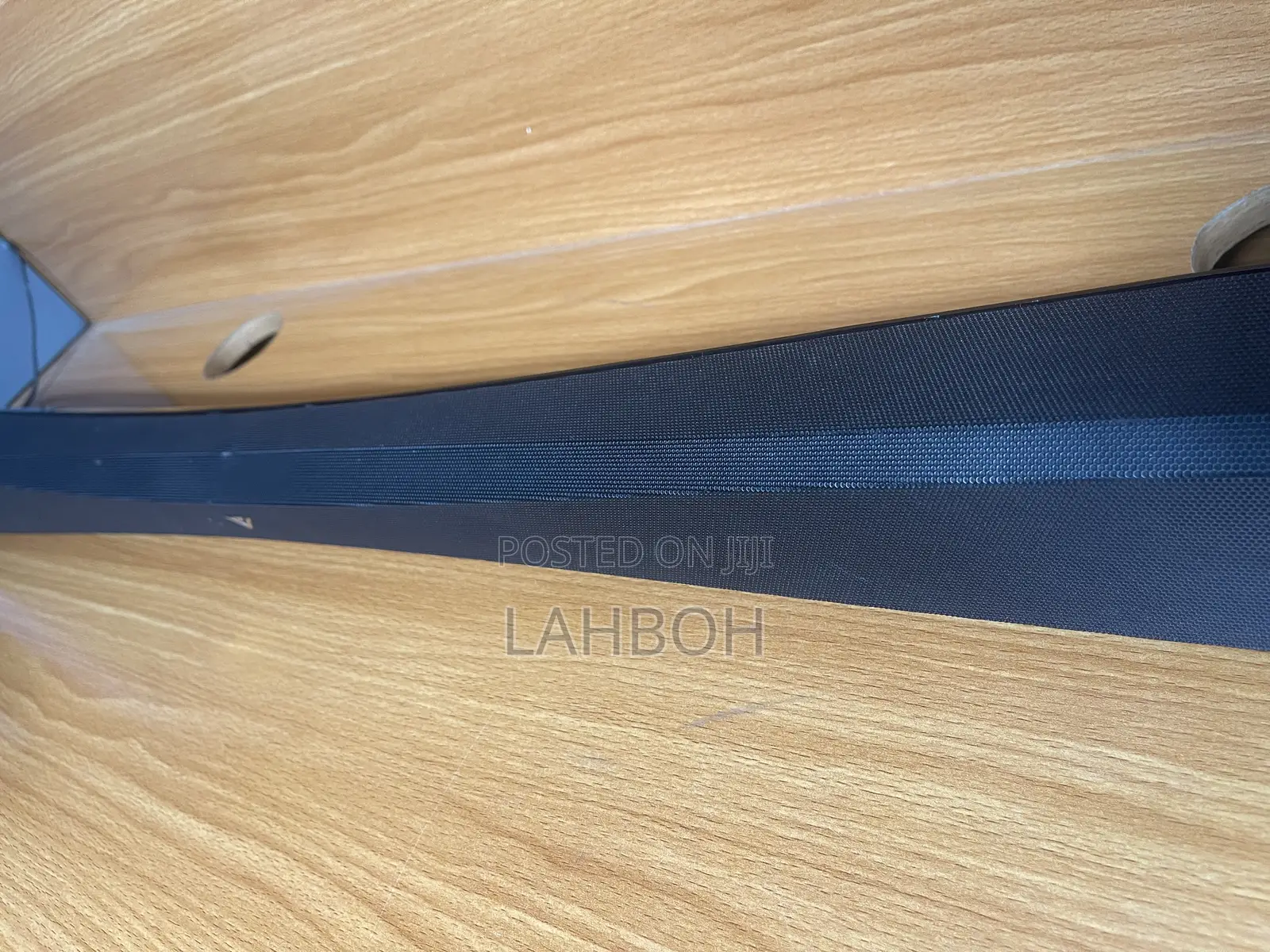Vizio Curve Sound Bar