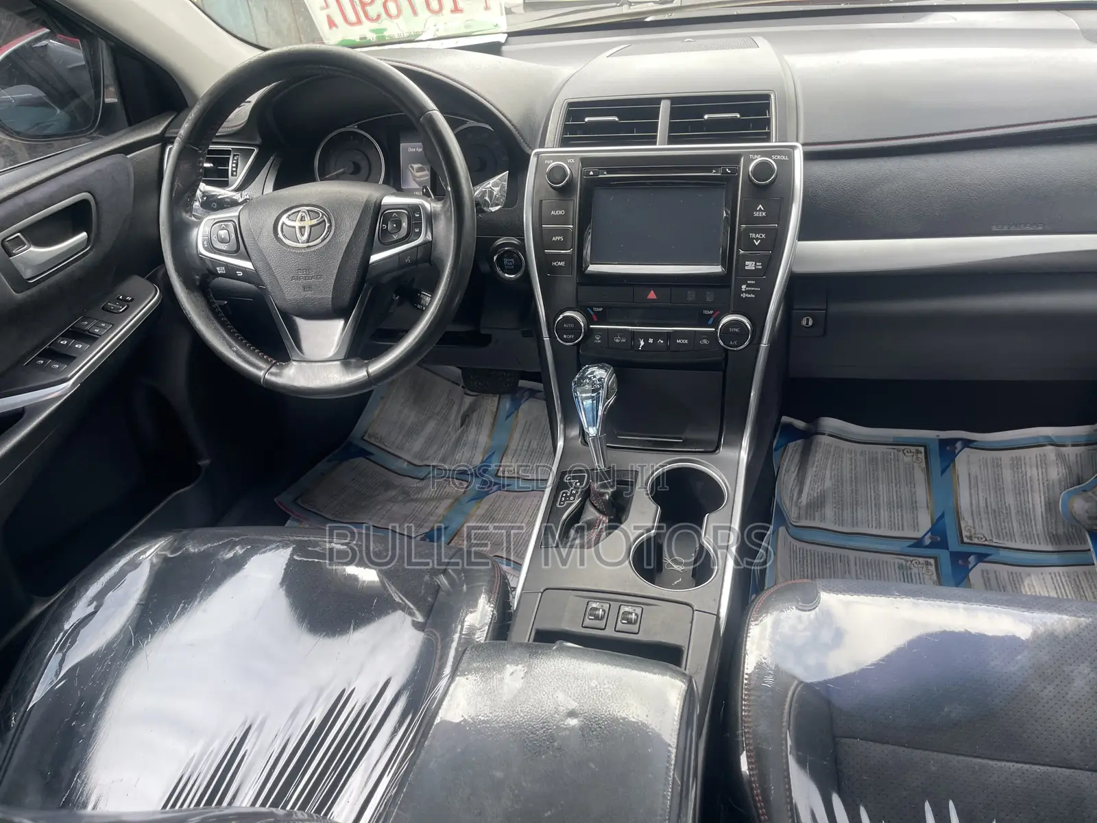 Toyota Camry XSE 4dr Sedan (3.5L 6cyl 6A) 2015 Red