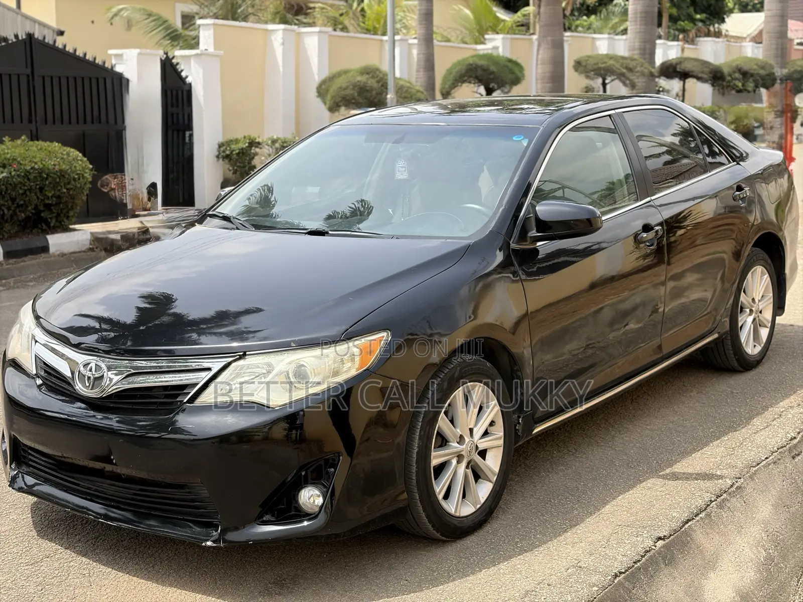Toyota Camry XLE 4dr Sedan (2.5L 4cyl 6A) 2013 Black
