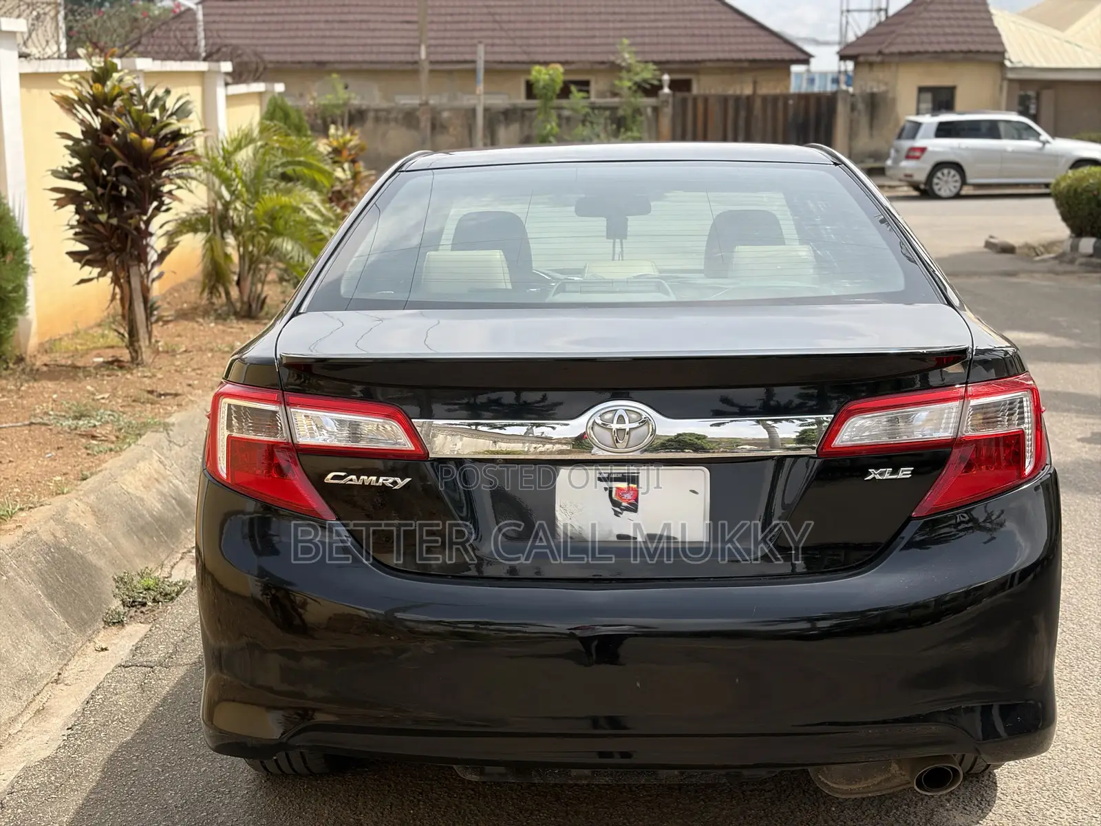 Toyota Camry XLE 4dr Sedan (2.5L 4cyl 6A) 2013 Black