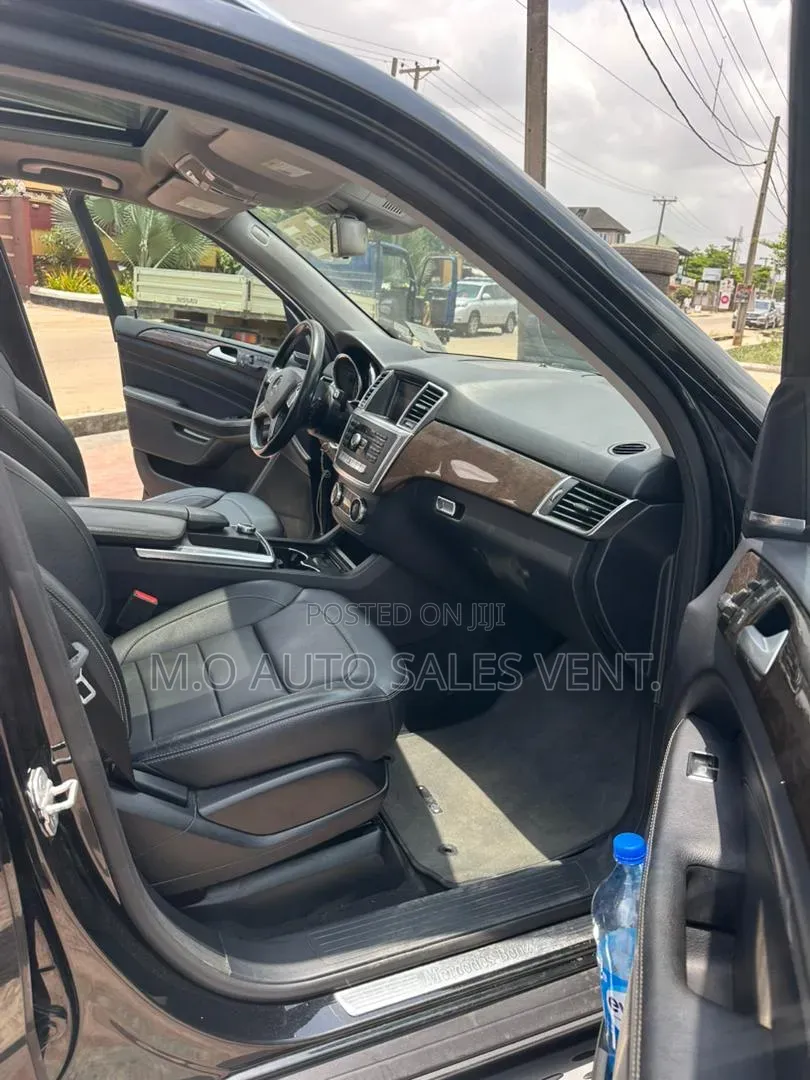 Mercedes-Benz M Class ML350 4MATIC 4dr SUV AWD (3.5L 6cyl 7A) 2015