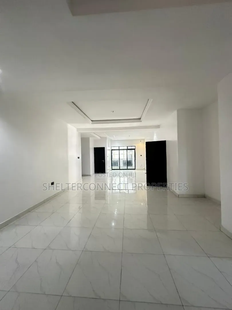 2bdrm Apartment in Ikate for sale