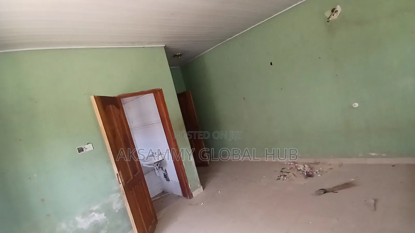 4bdrm Bungalow in Orogun, Ibadan for rent