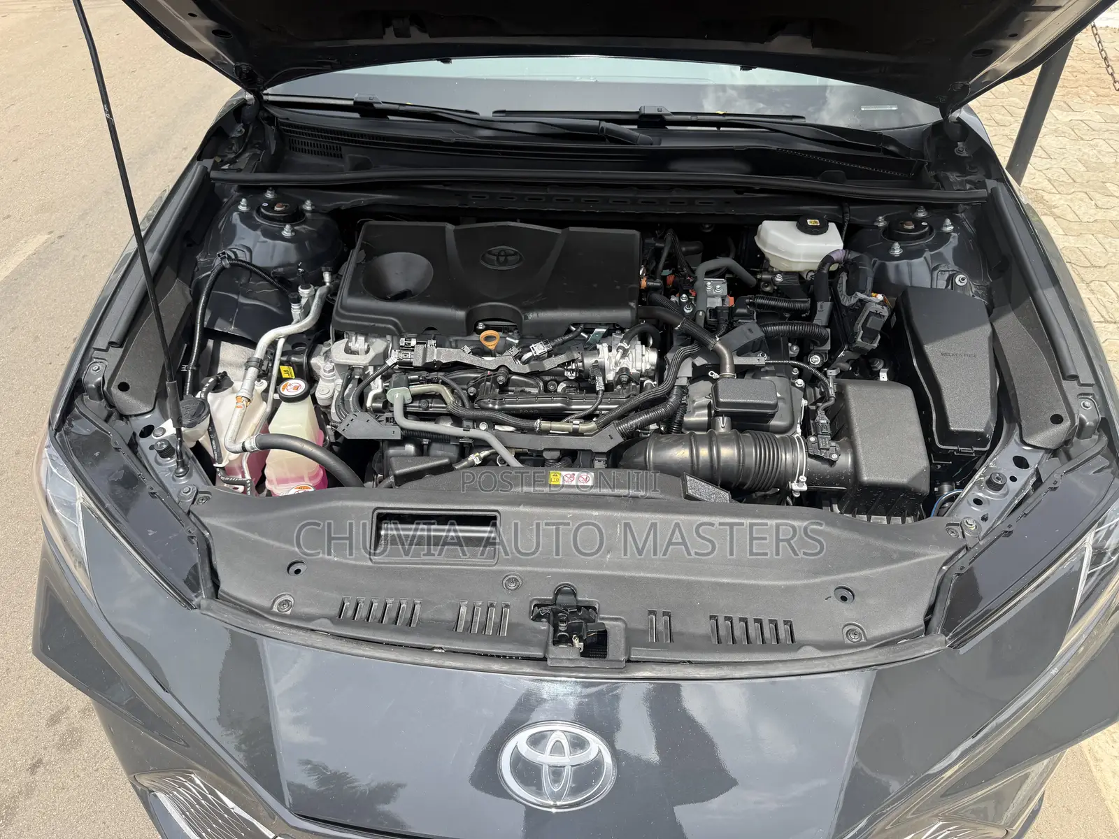 New Toyota Camry XLE 2025 Gray