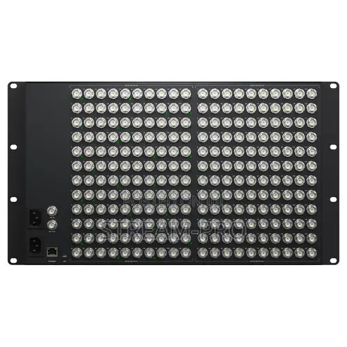 Blackmagic Design Videohub 120x120 12g Zero-Latency Video Router
