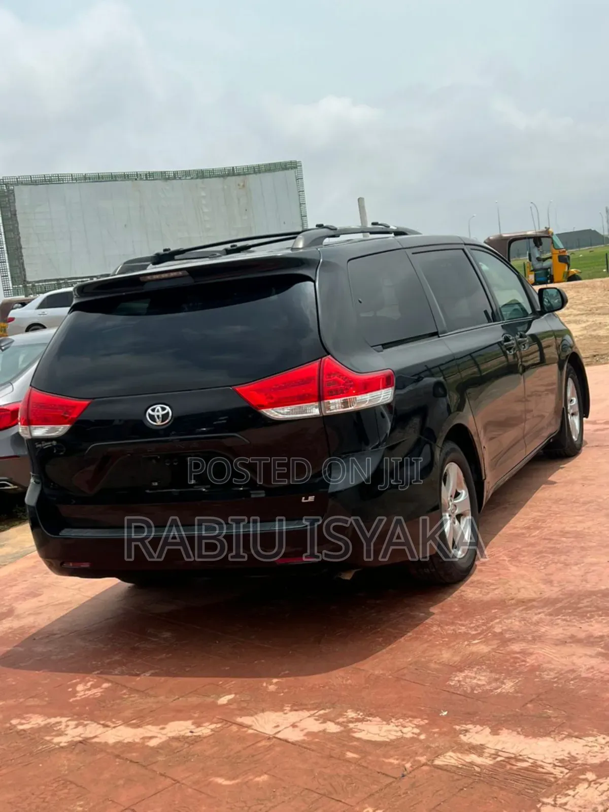 Toyota Sienna 2012 Black