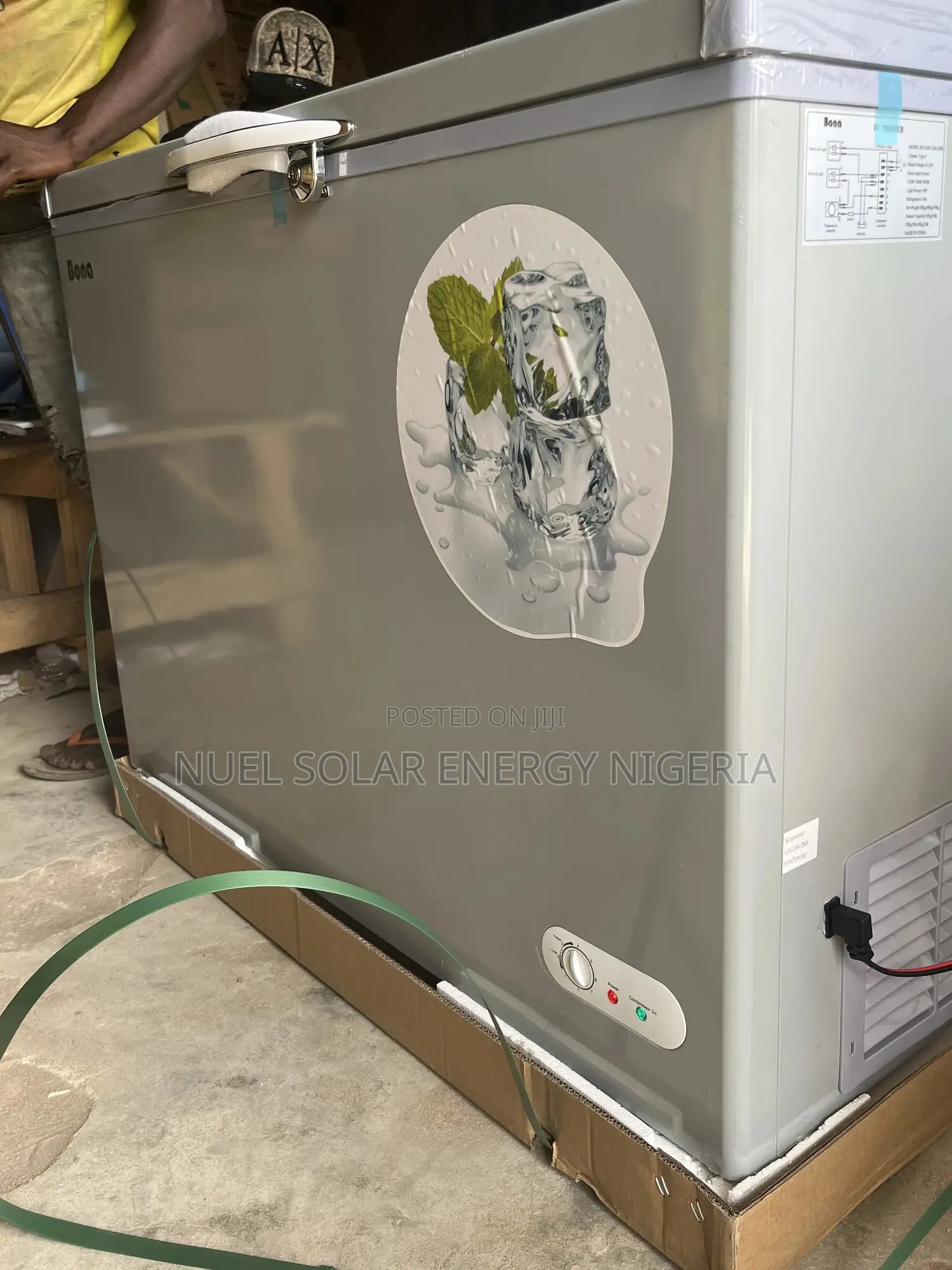 Bona Dc Freezer 318l (24v Solar Freezer)