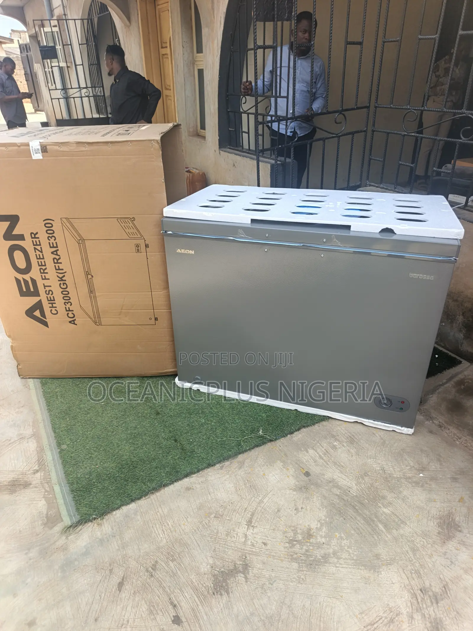 Aeon 300l Chest Freezer Acf300gk Edition