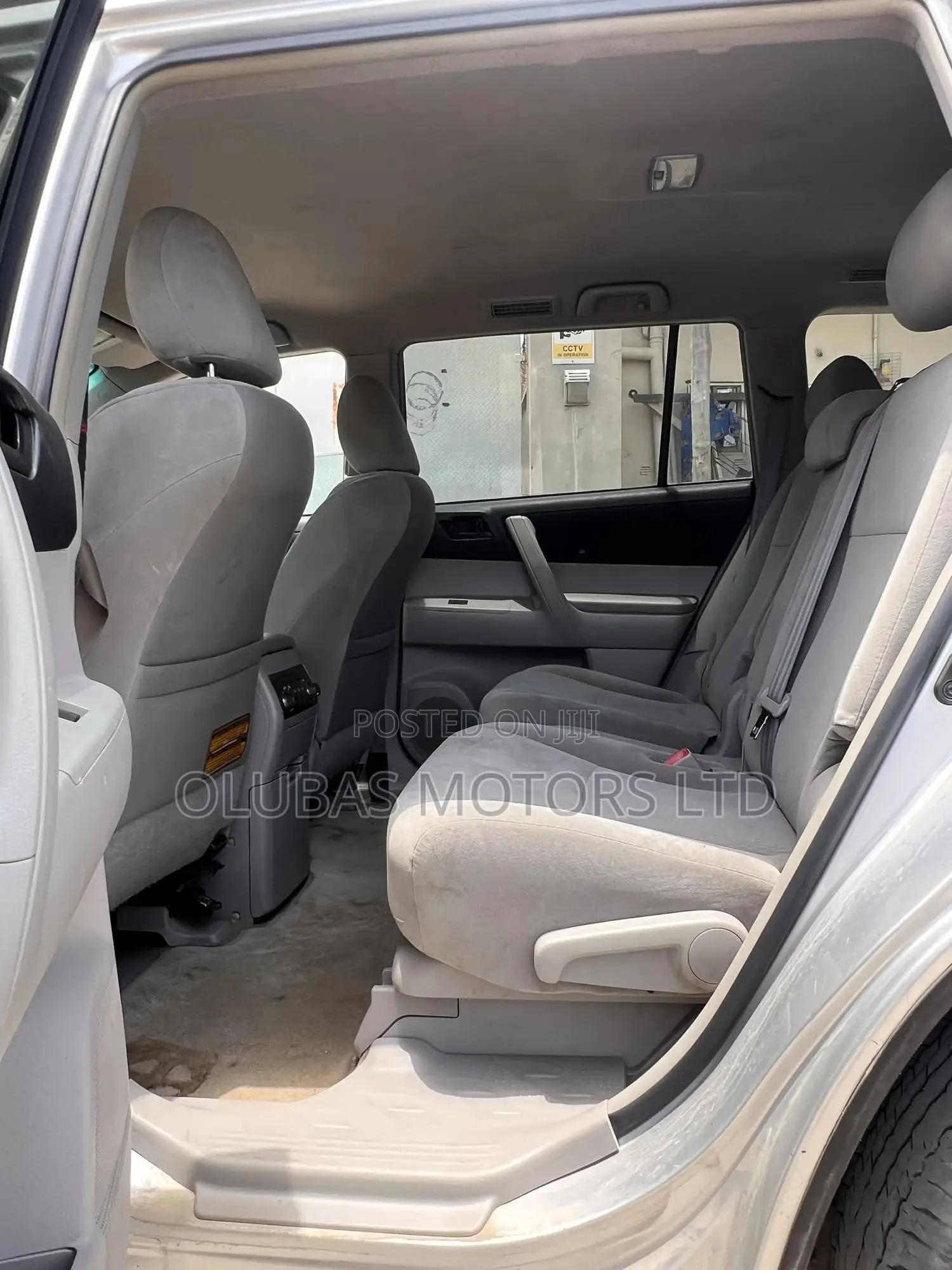 Toyota Highlander 2010 Silver