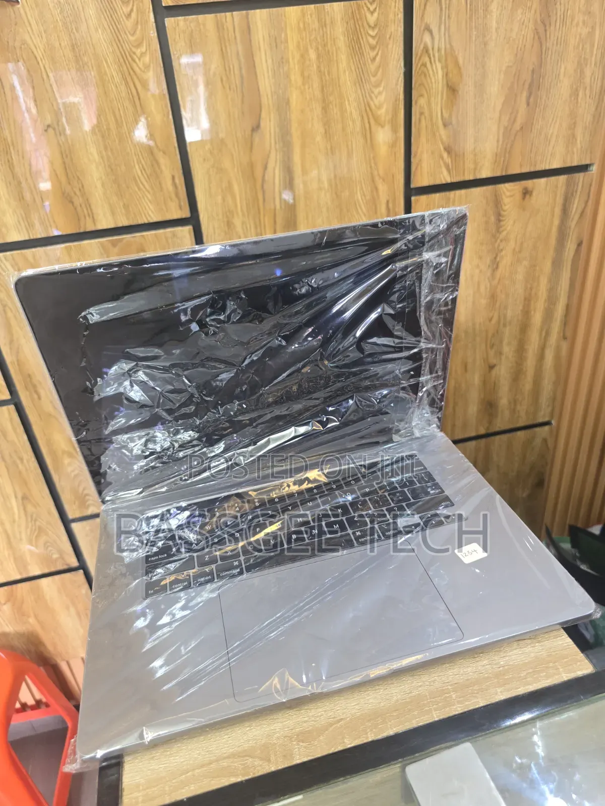 Laptop Apple MacBook Pro 2019 16GB Intel Core i7 SSD 512GB