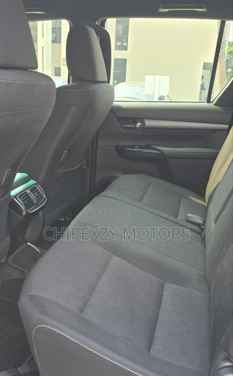 Toyota Hilux Revo Double Cab Petrol 2.7 AWD 2021 Black