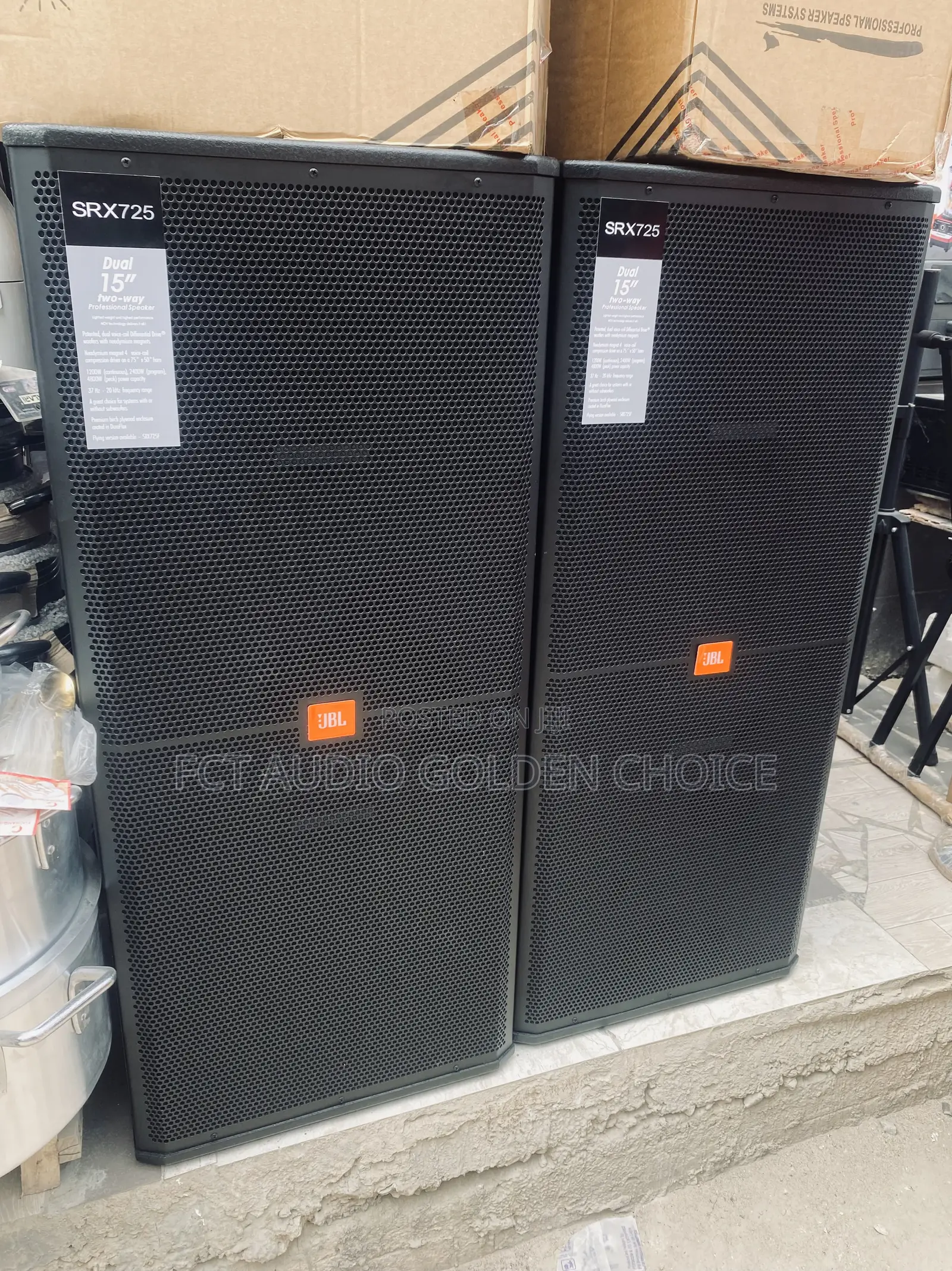  JBL Srx725