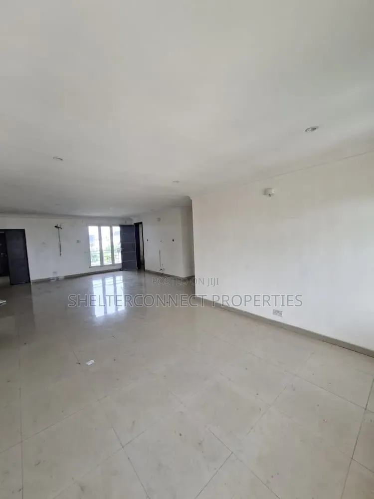 2bdrm Apartment in Lekki Expressway for rent
