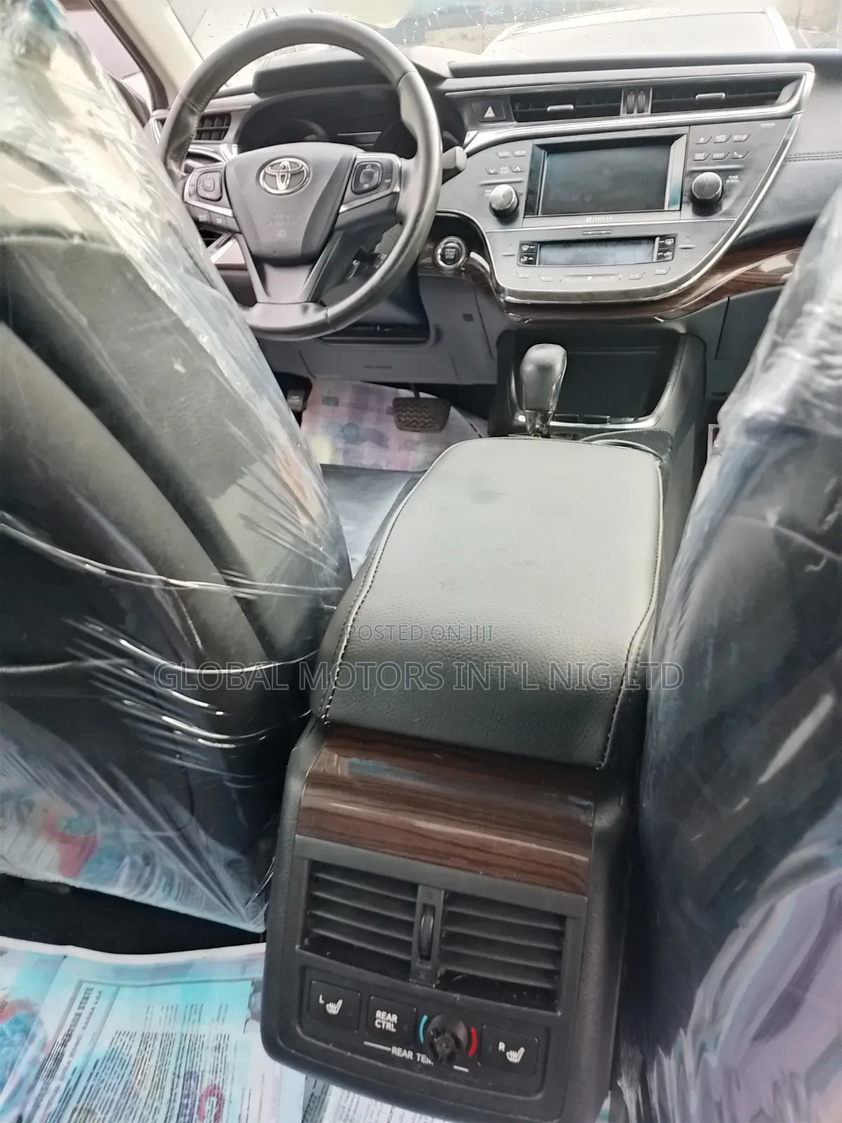 Direct Tokunbo Toyota Avalon Limited Edition 2014