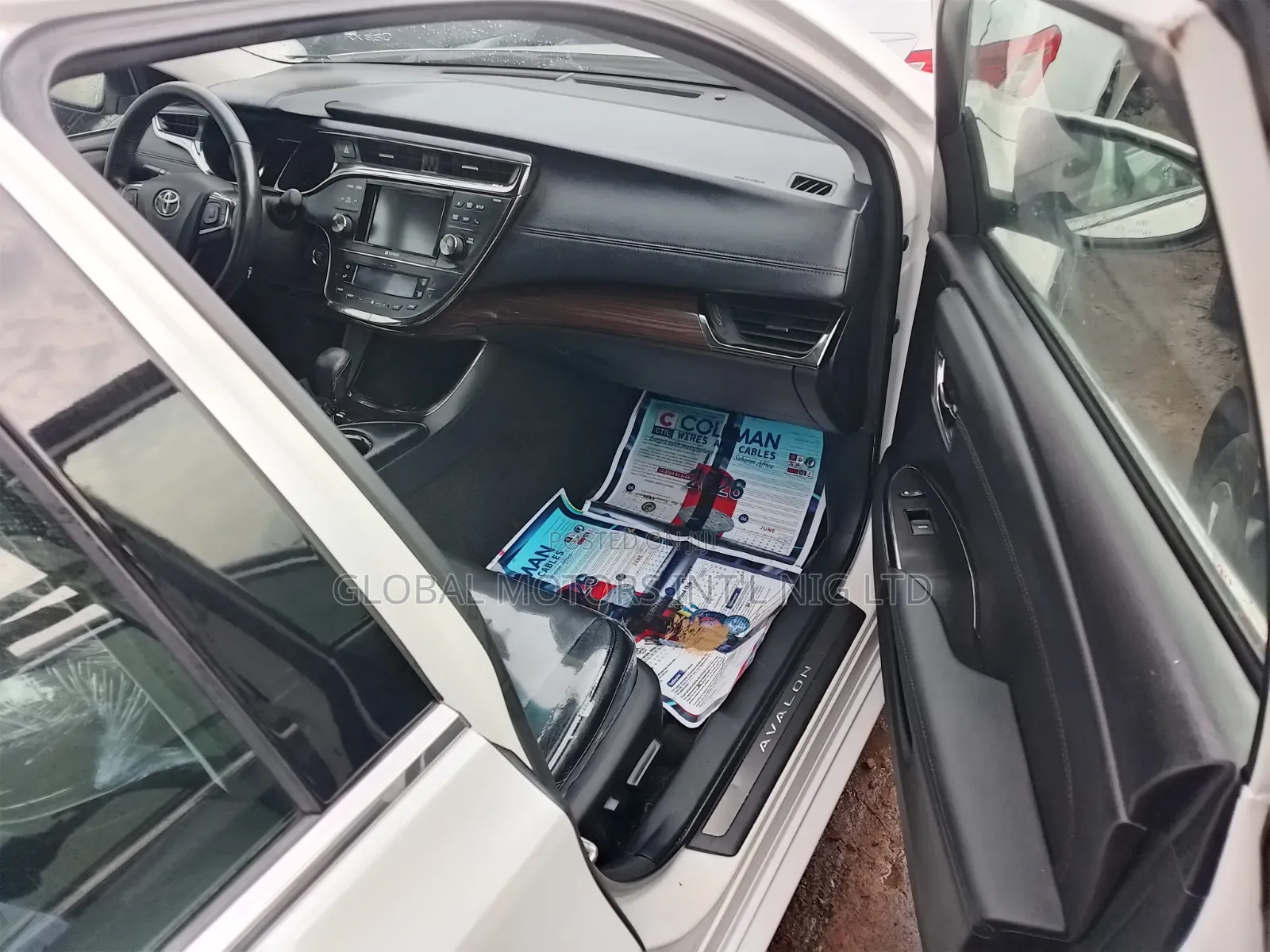 Direct Tokunbo Toyota Avalon Limited Edition 2014