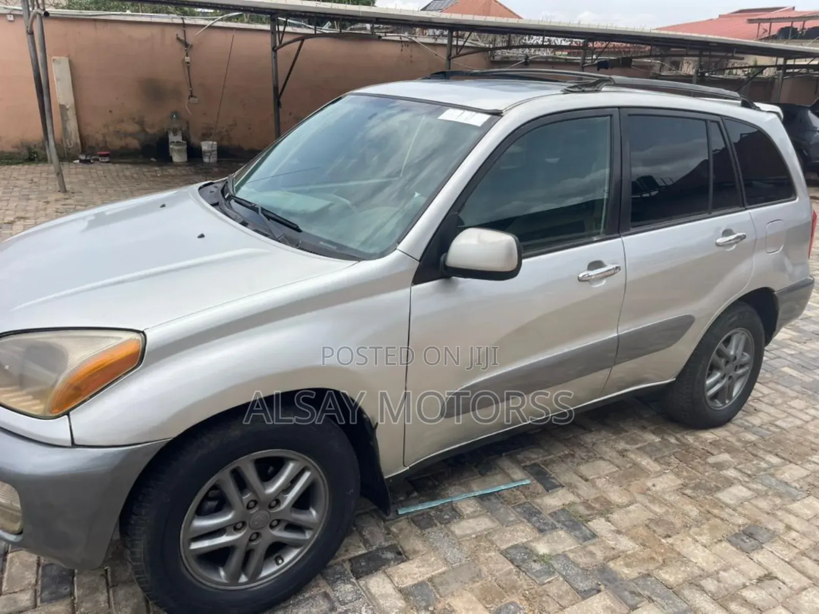 Toyota RAV4 Base FWD 2001 Silver