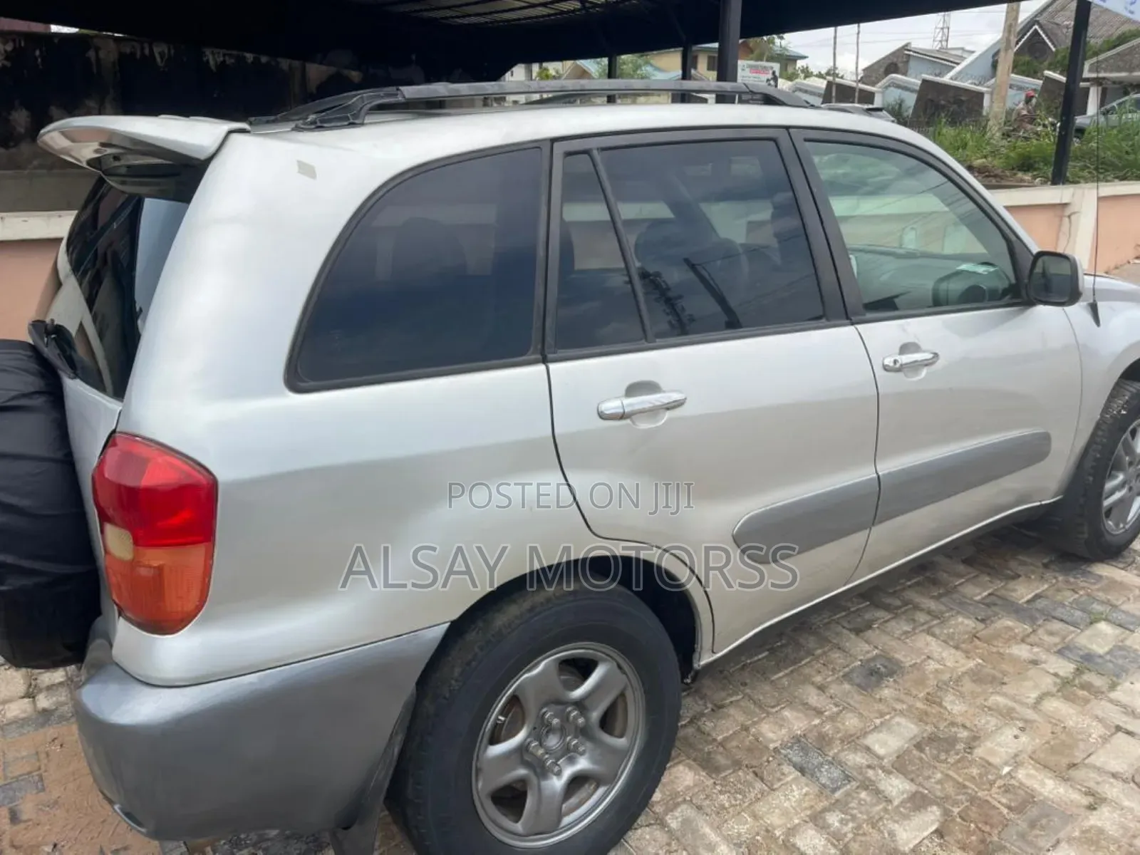 Toyota RAV4 Base FWD 2001 Silver