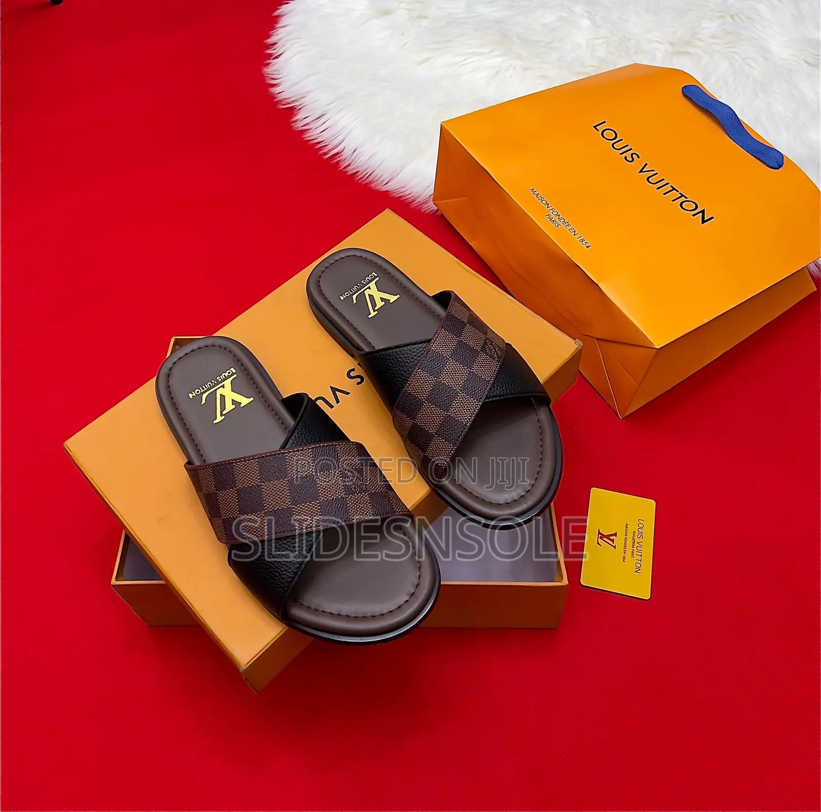 Luxury Louis Vuitton Leather Pam