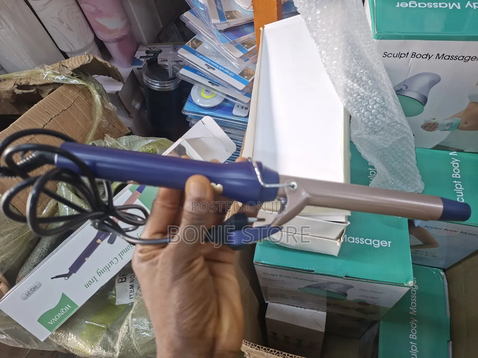 Hqnova Professional Curling Iron - Strong and Durable Hair Curler
