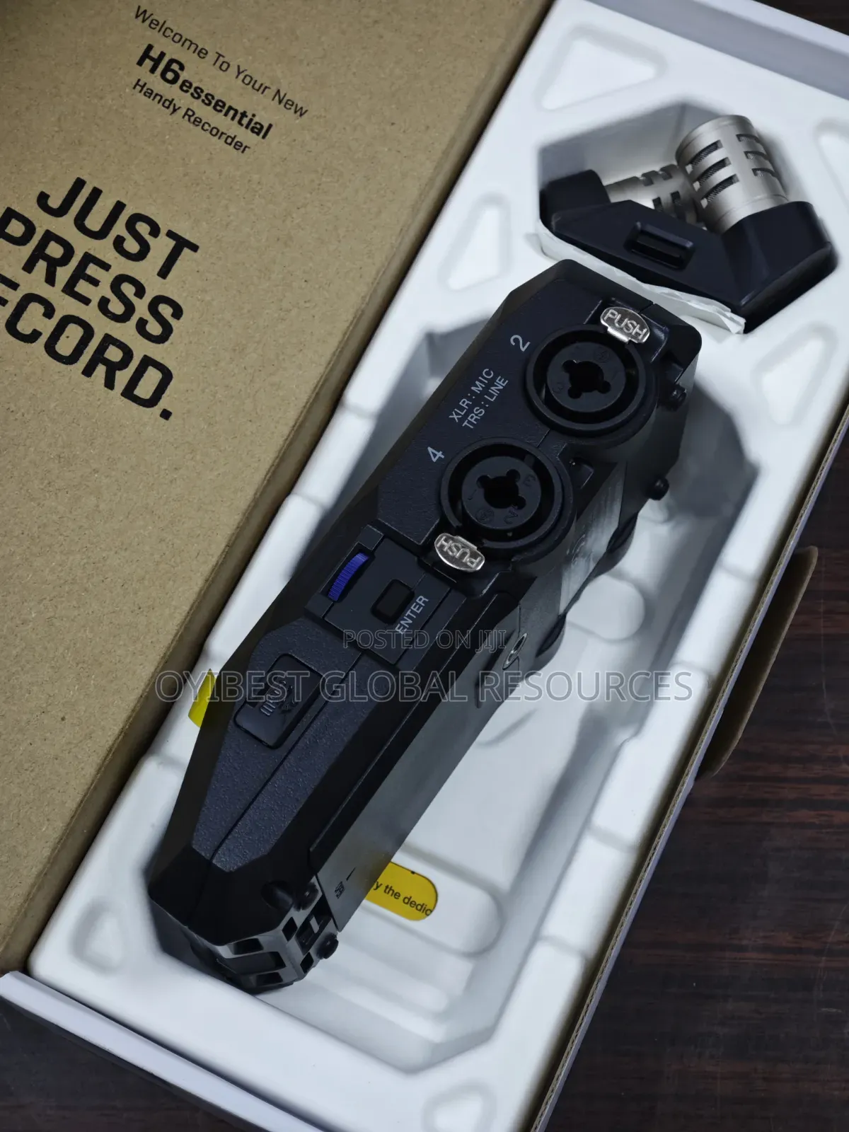 Zoom H6 Essential Handy Recorder