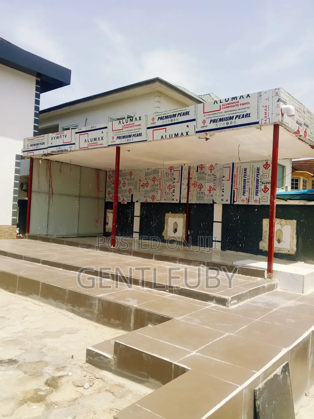 Outdoor Shop For Rent, Lekki Phase 1