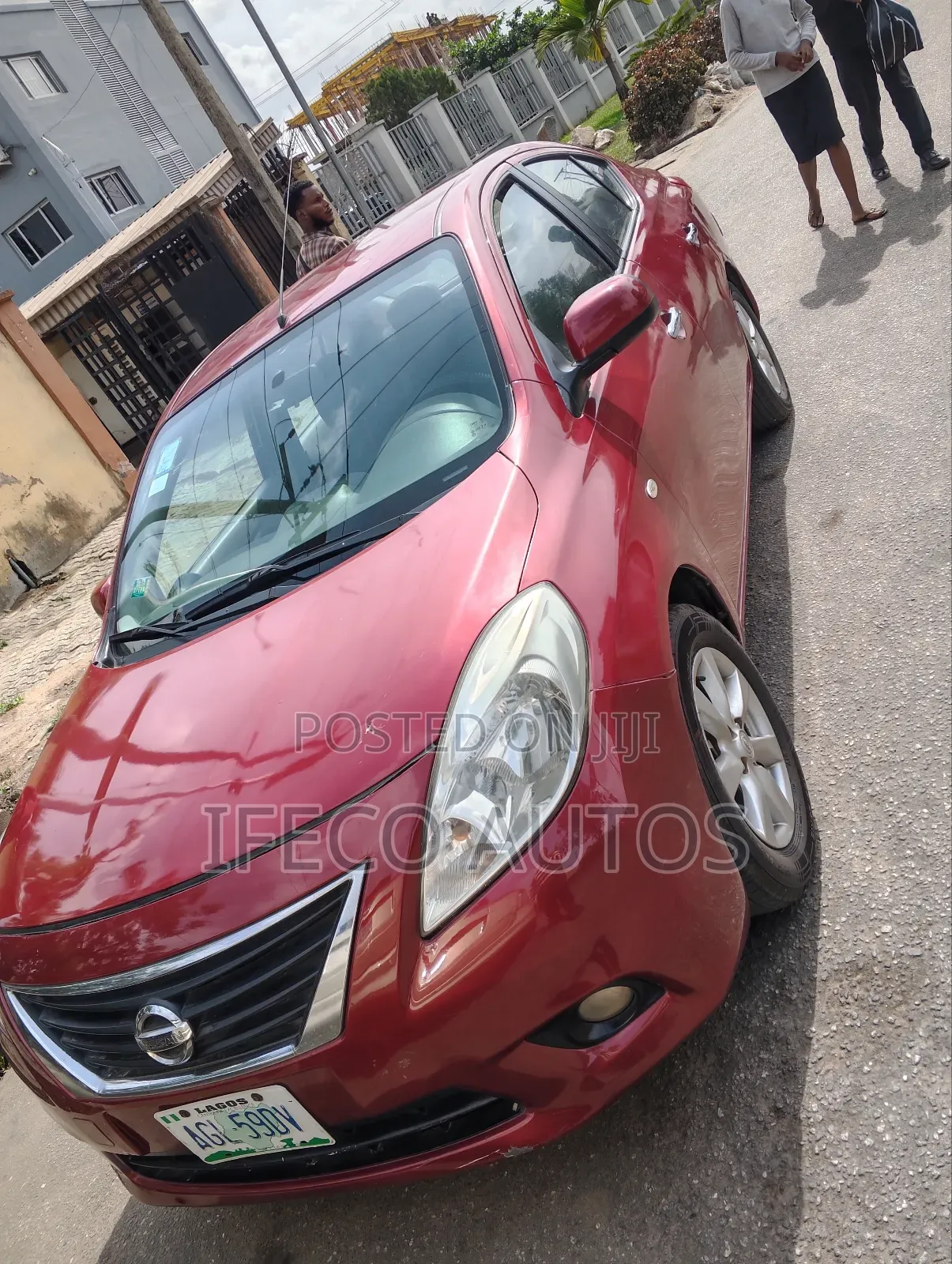 Nissan Almera 2015 Red
