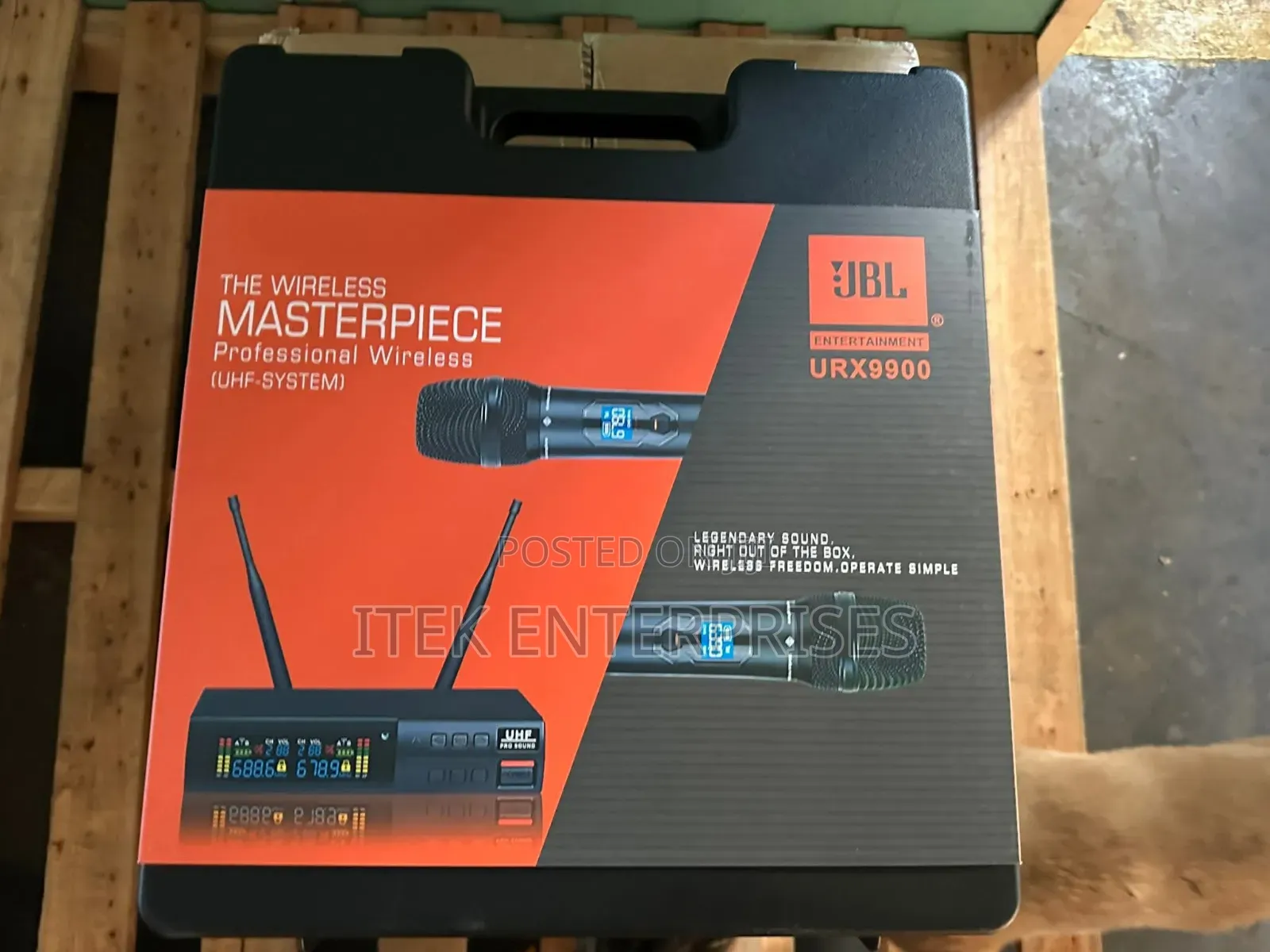 JBL Urx9900 Professional Wireless Microphone