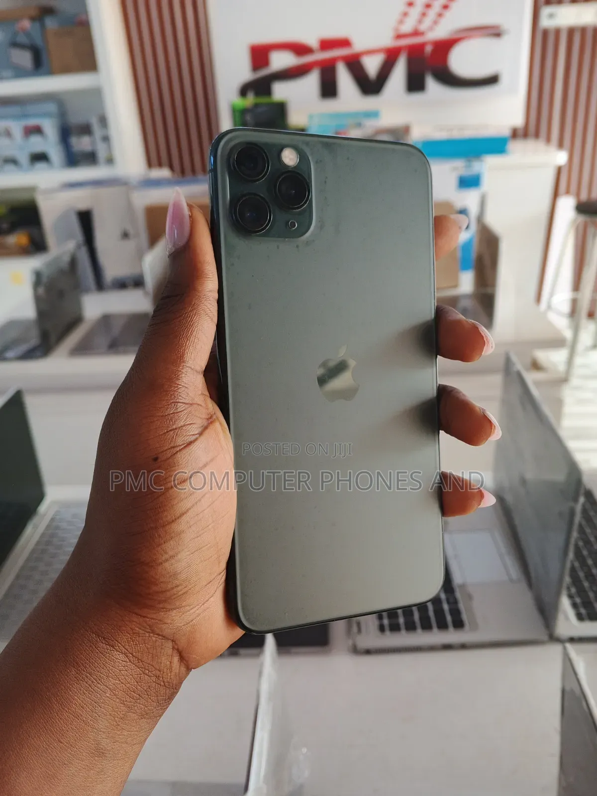 Apple iPhone 11 Pro Max 64 GB Green