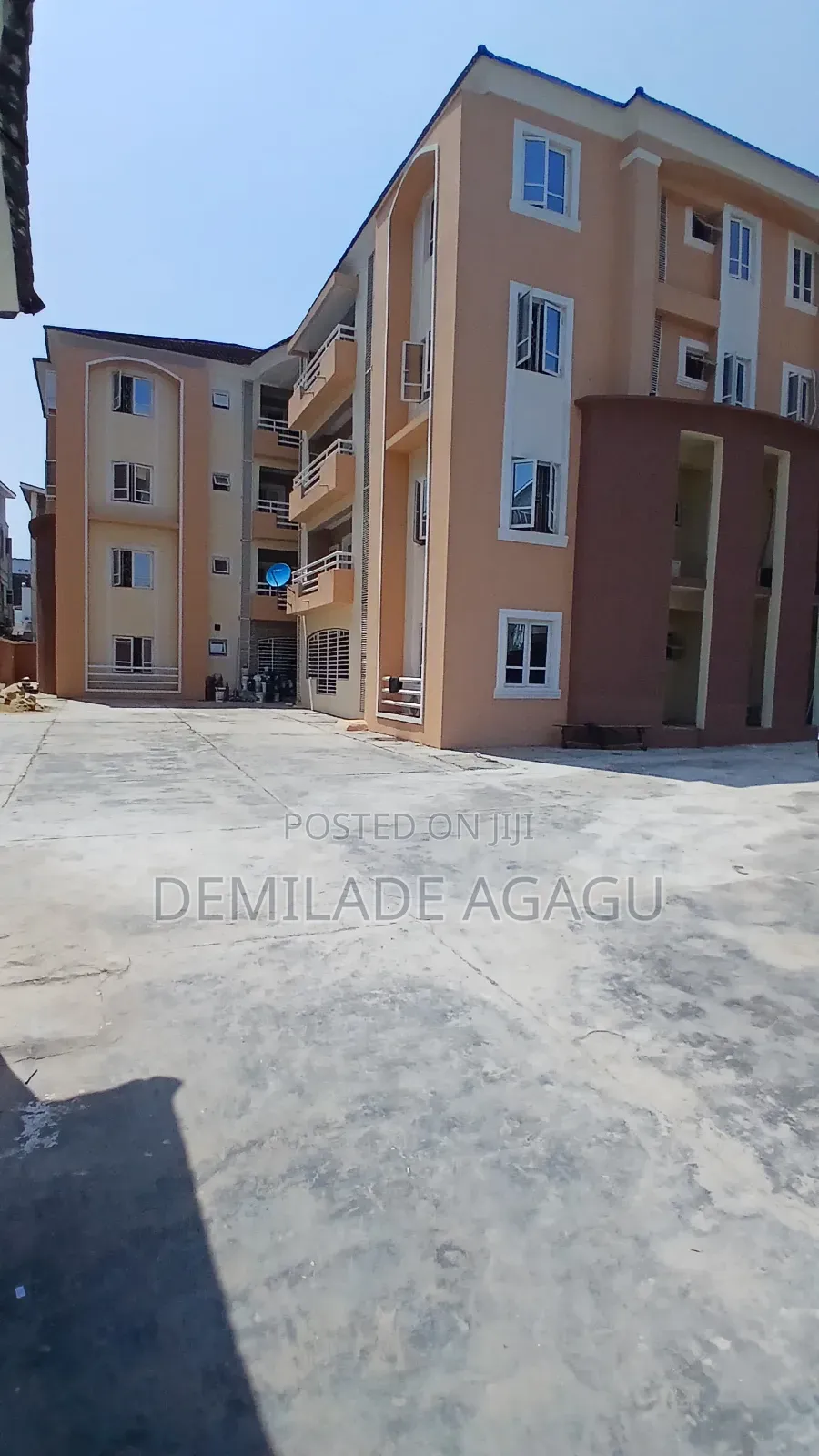 3bdrm Block of Flats in Oniru Estate, Victoria Island Extension