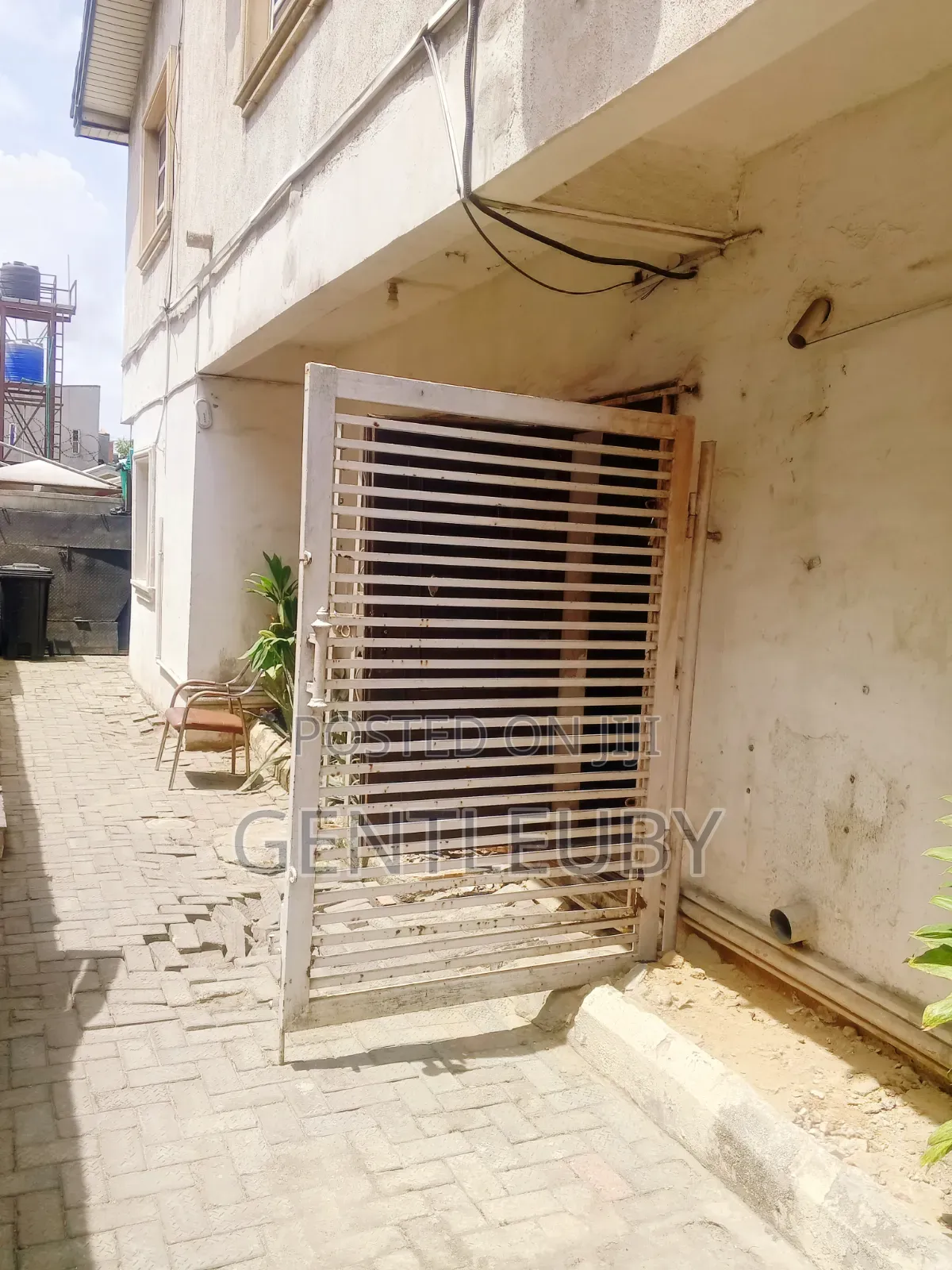 Shop / Office Space for Rent,Lekki Ph 1