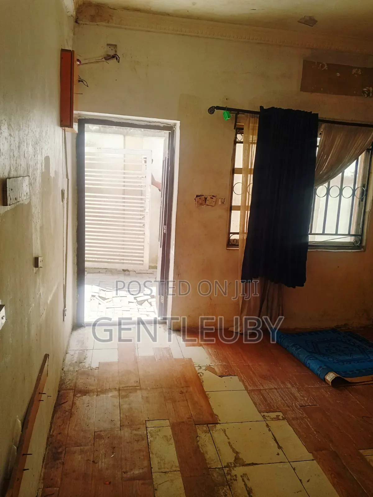 Shop / Office Space for Rent,Lekki Ph 1