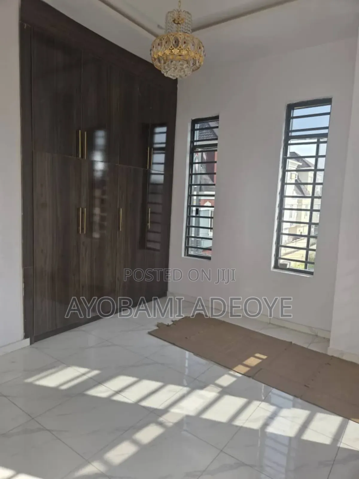 3bdrm Duplex in Creek Avenue, Ikota for sale