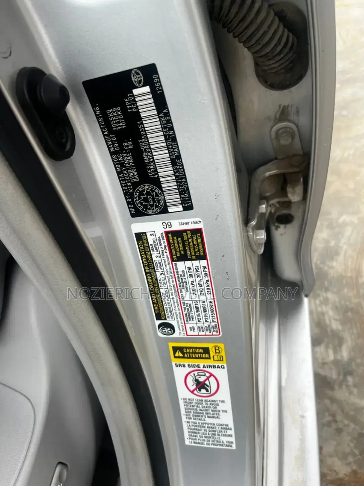 Toyota Camry XLE V6 4dr Sedan (3.5L 6cyl 6AM) 2009 Silver
