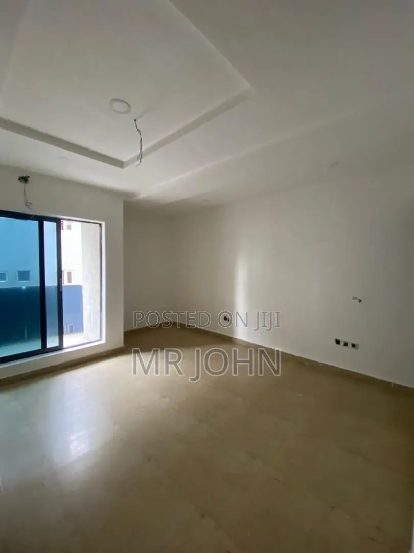 3bdrm Apartment in De Man Pr, Victoria Island for sale