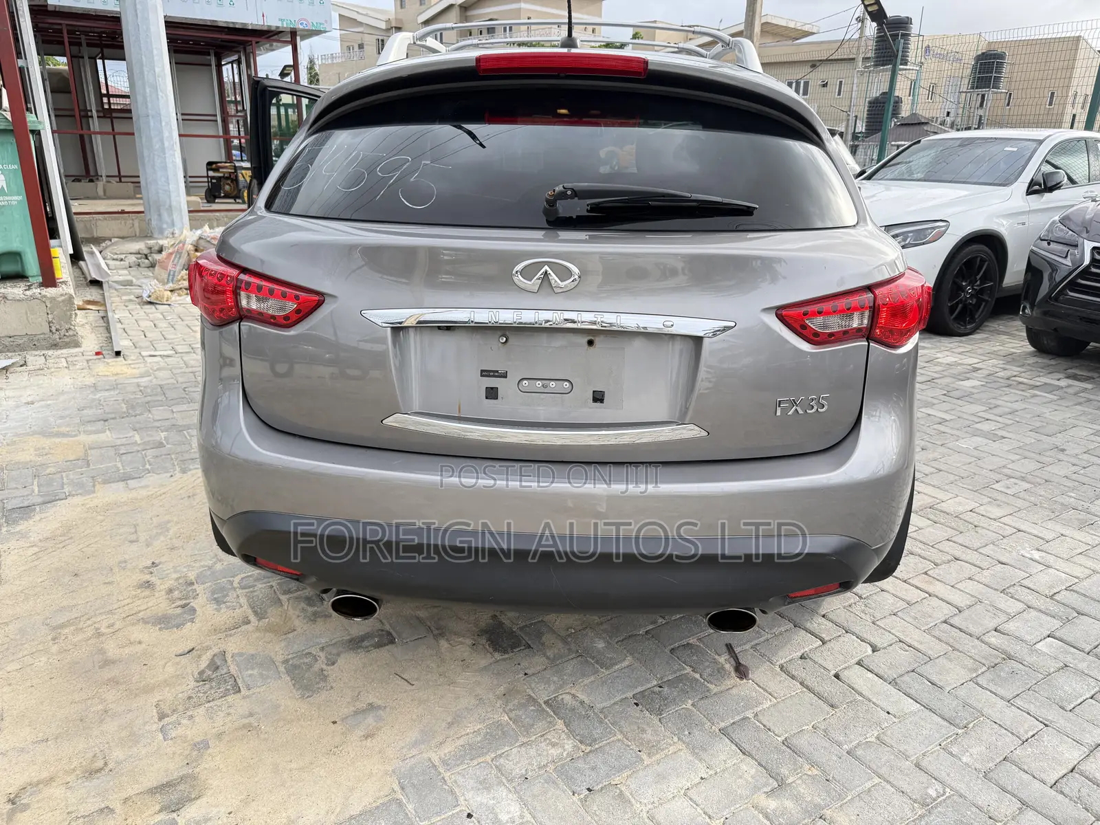 Infiniti FX35 2010 Gray
