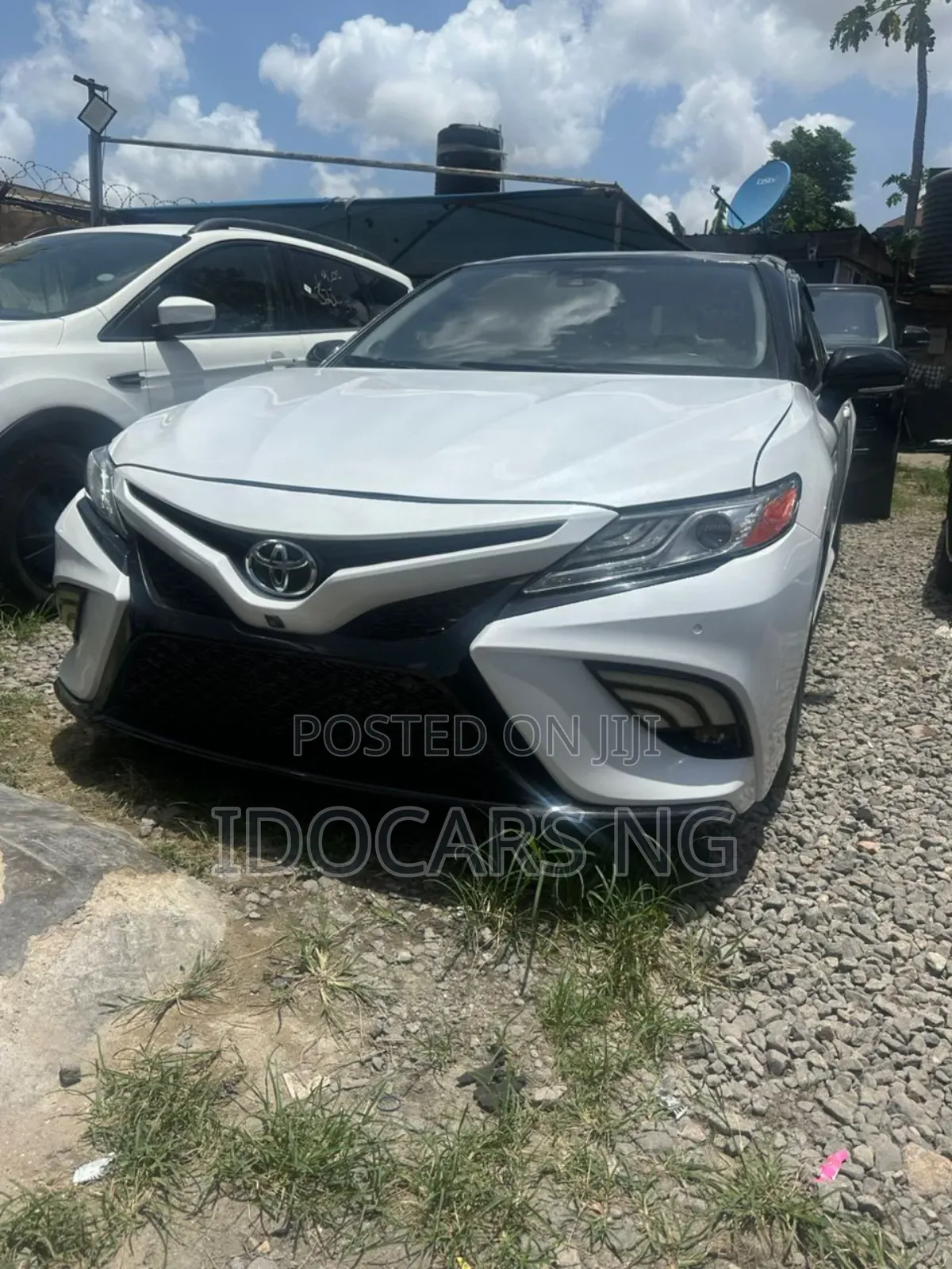 Toyota Camry XSE V6 FWD 2020 White