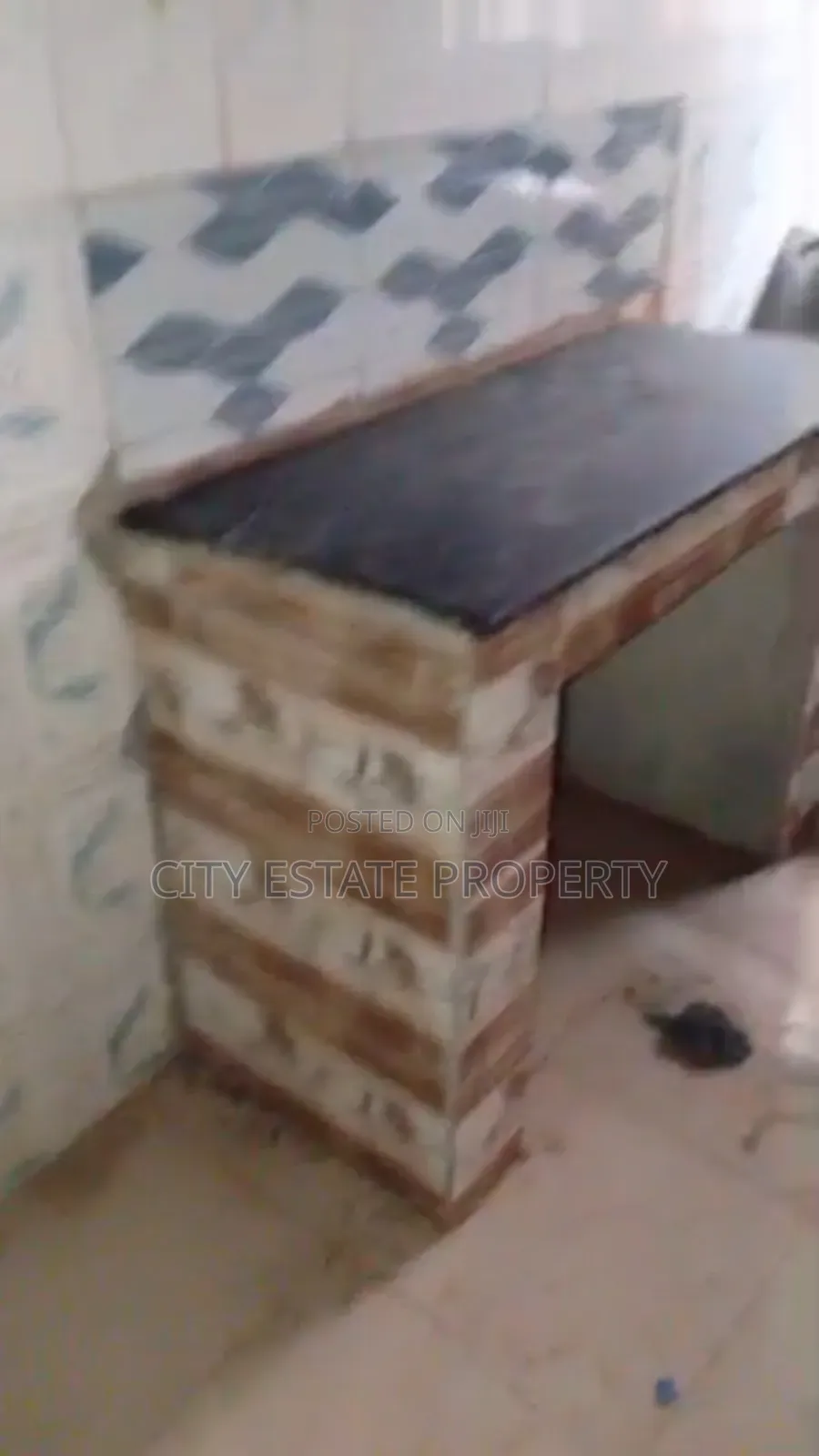 2bdrm Block of Flats in City Estate, Rukpokwu for rent