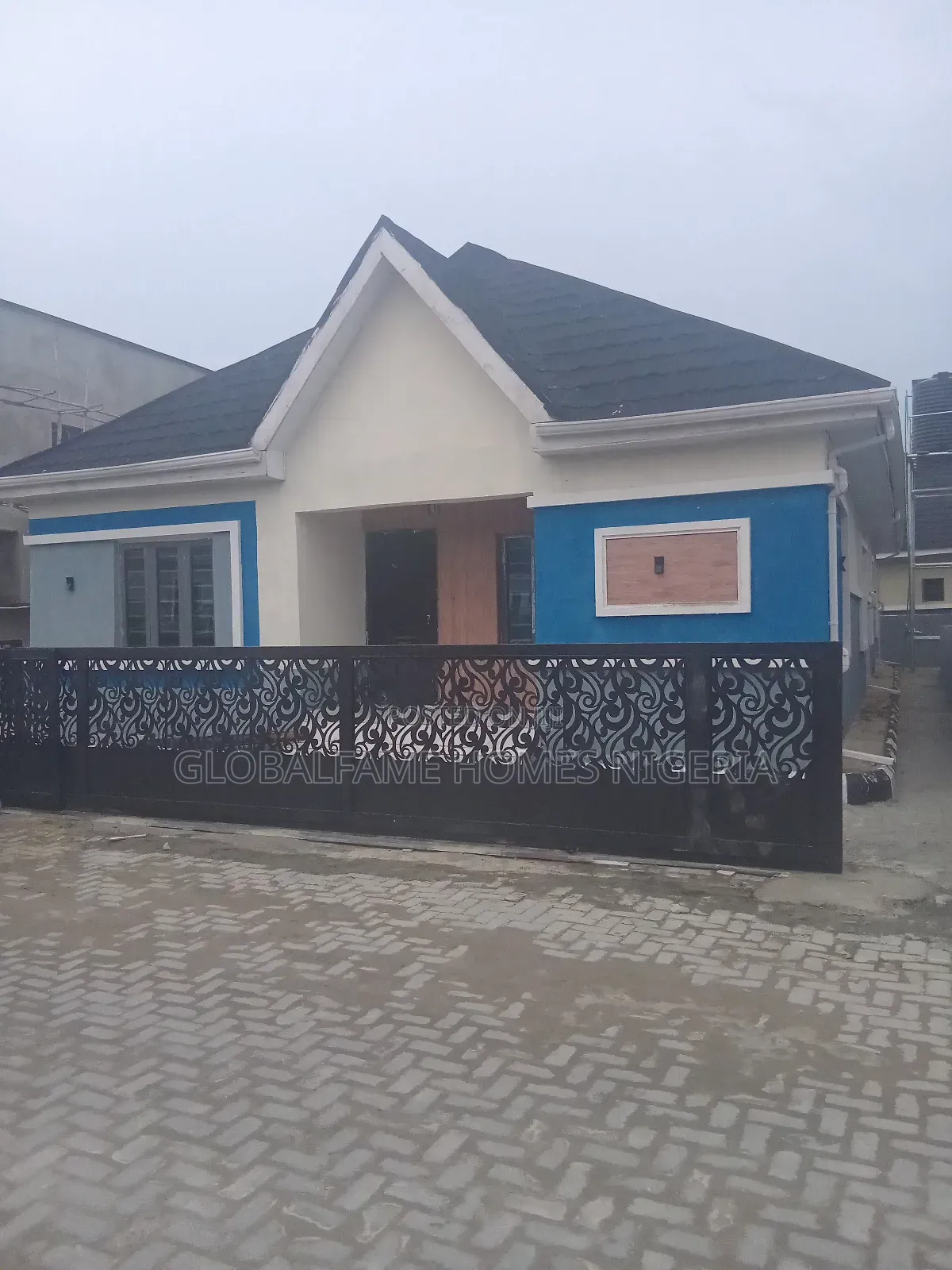 3bdrm House in A Fully Secured, Awoyaya for rent