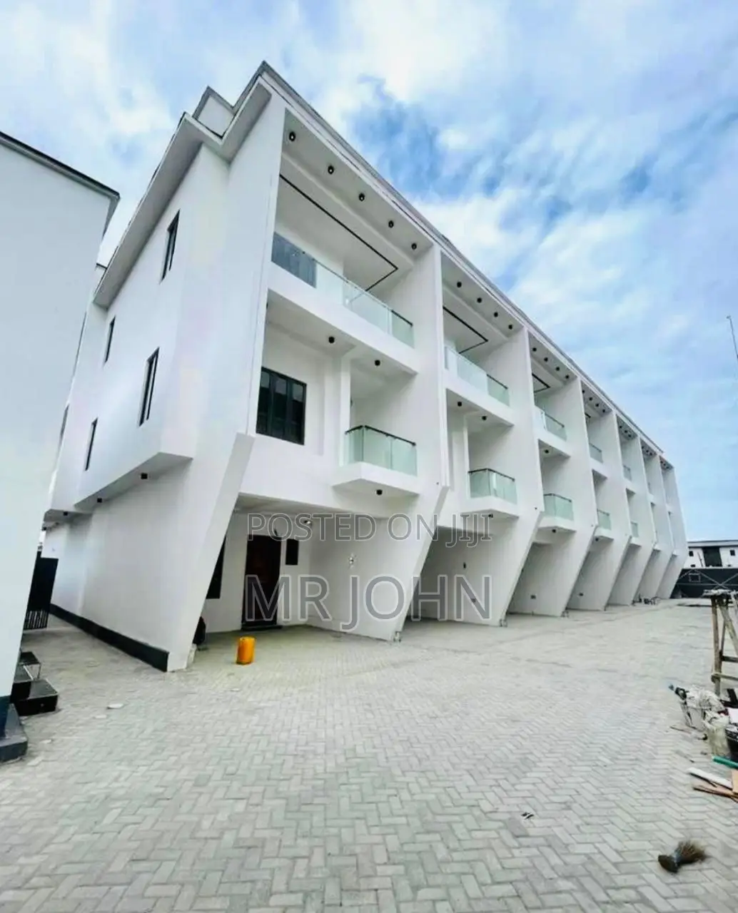 4bdrm Duplex in Ikate De Man Pr, Lekki for rent