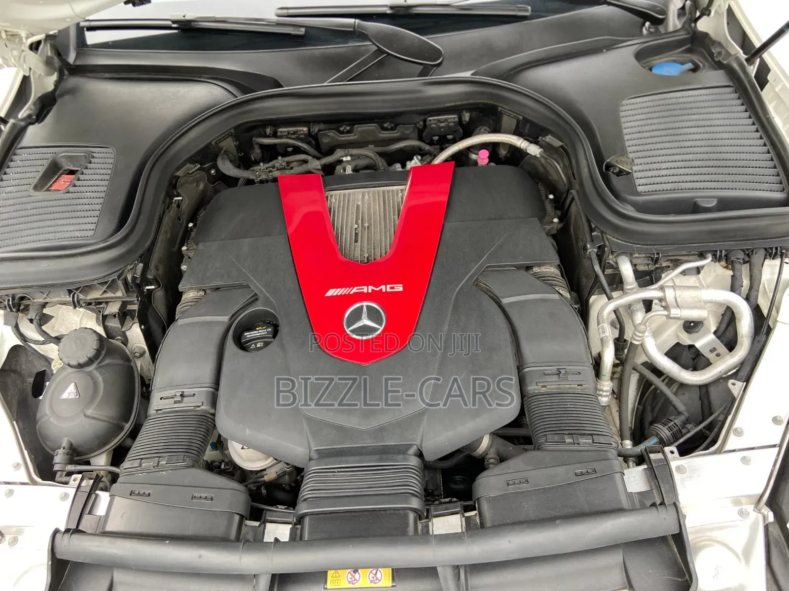 Mercedes-Benz GLC-Class 2021 White