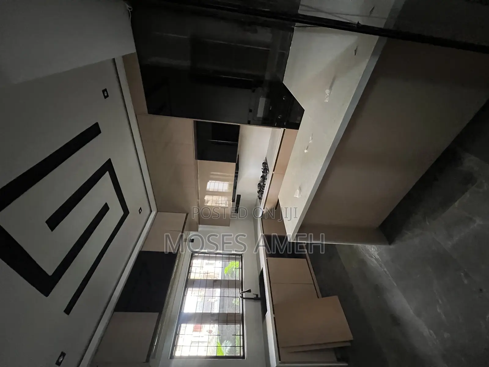 4bdrm Townhouse / Terrace in Mabushi for rent