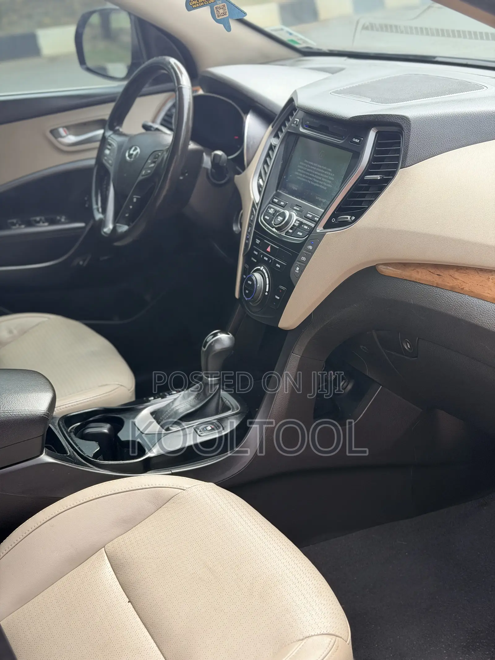 Hyundai Santa Fe Limited 4dr SUV AWD (3.3L 6cyl 6A) 2014 Blue