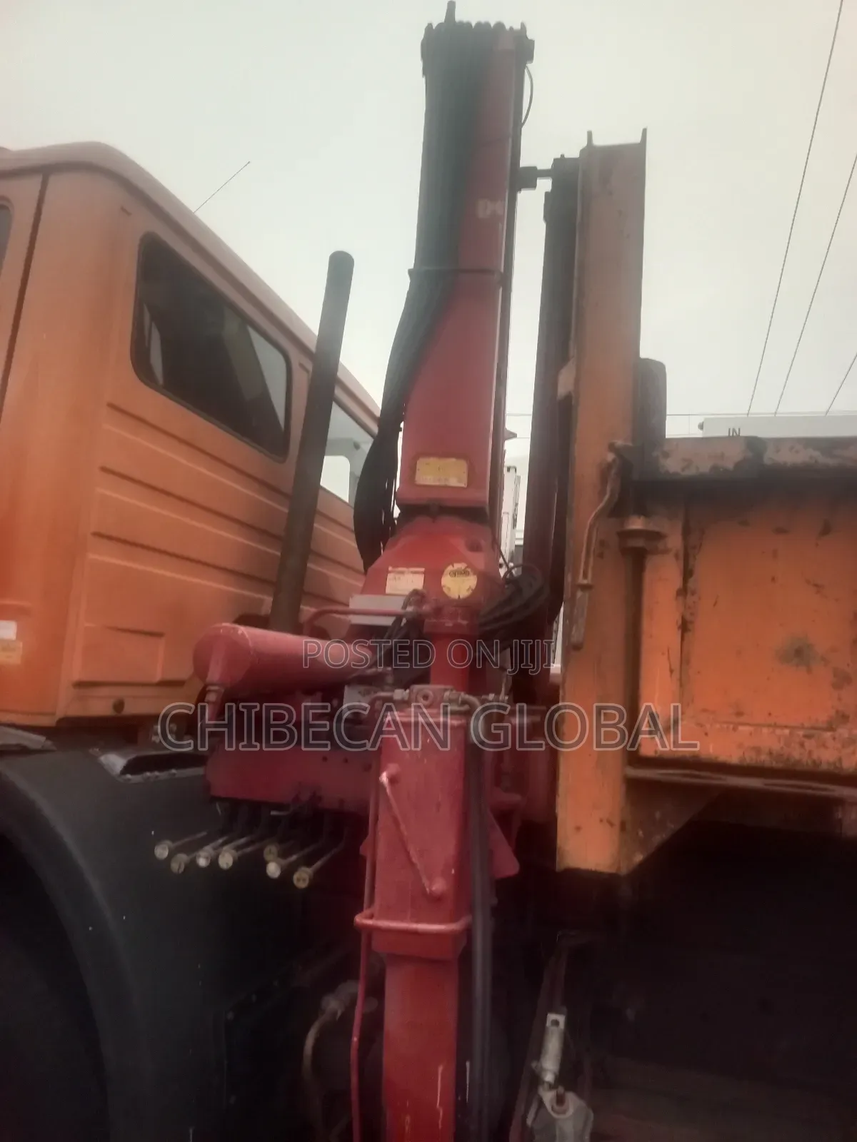 1617 Tipper With Hiab Crane (Foreign Used)