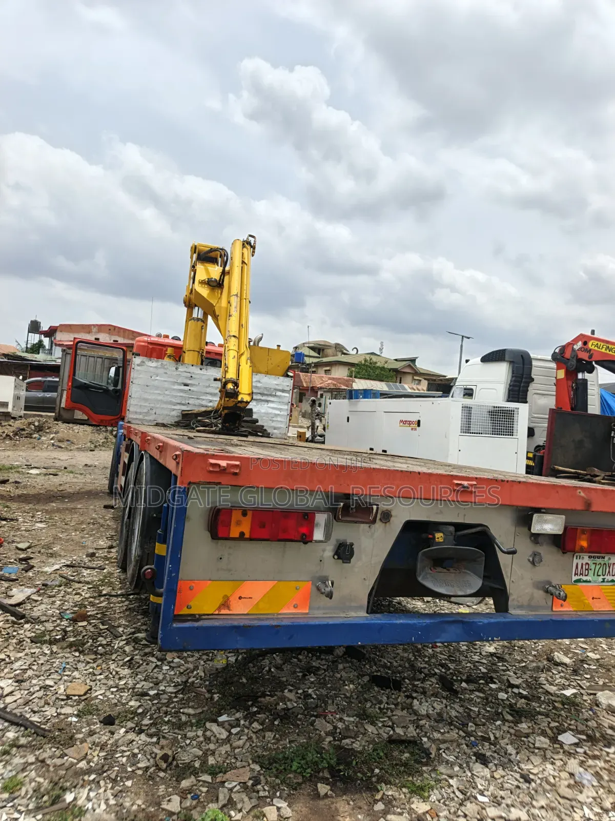 19tons Crane Truck (Hiab) Rental