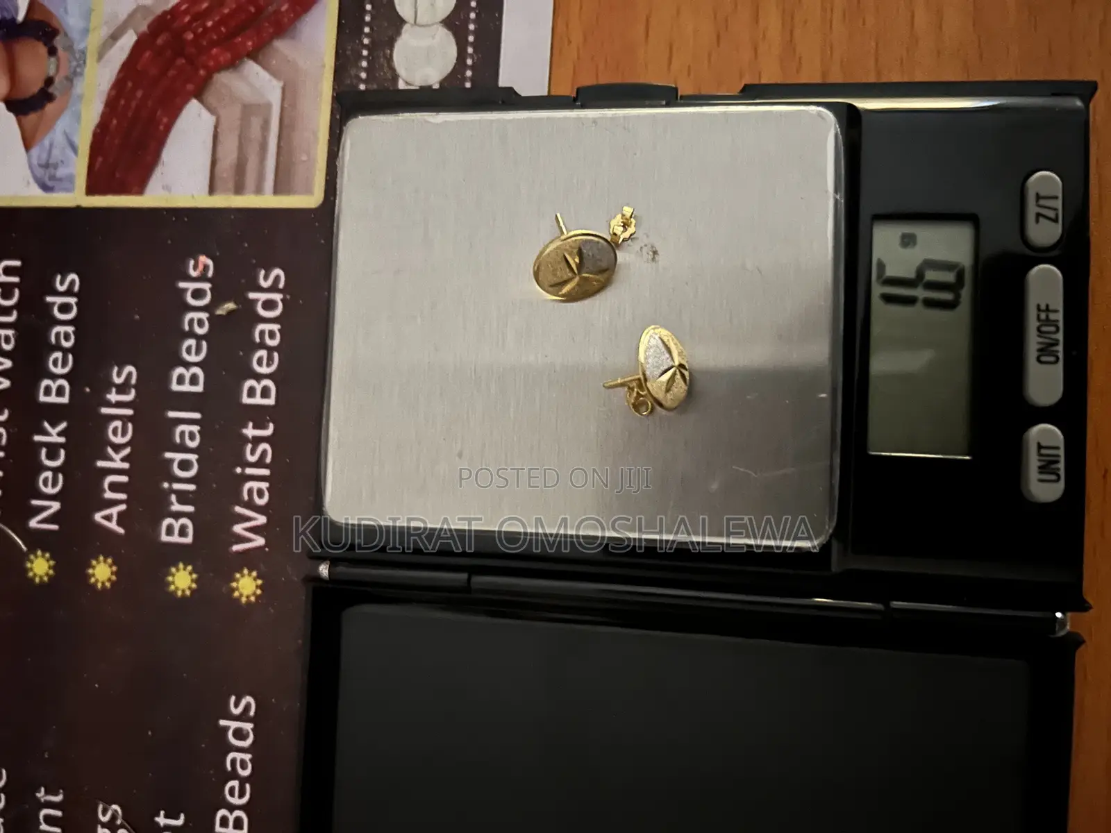 18karat Pure Gold Round Studs